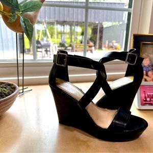 Jessica Simpson Wedges